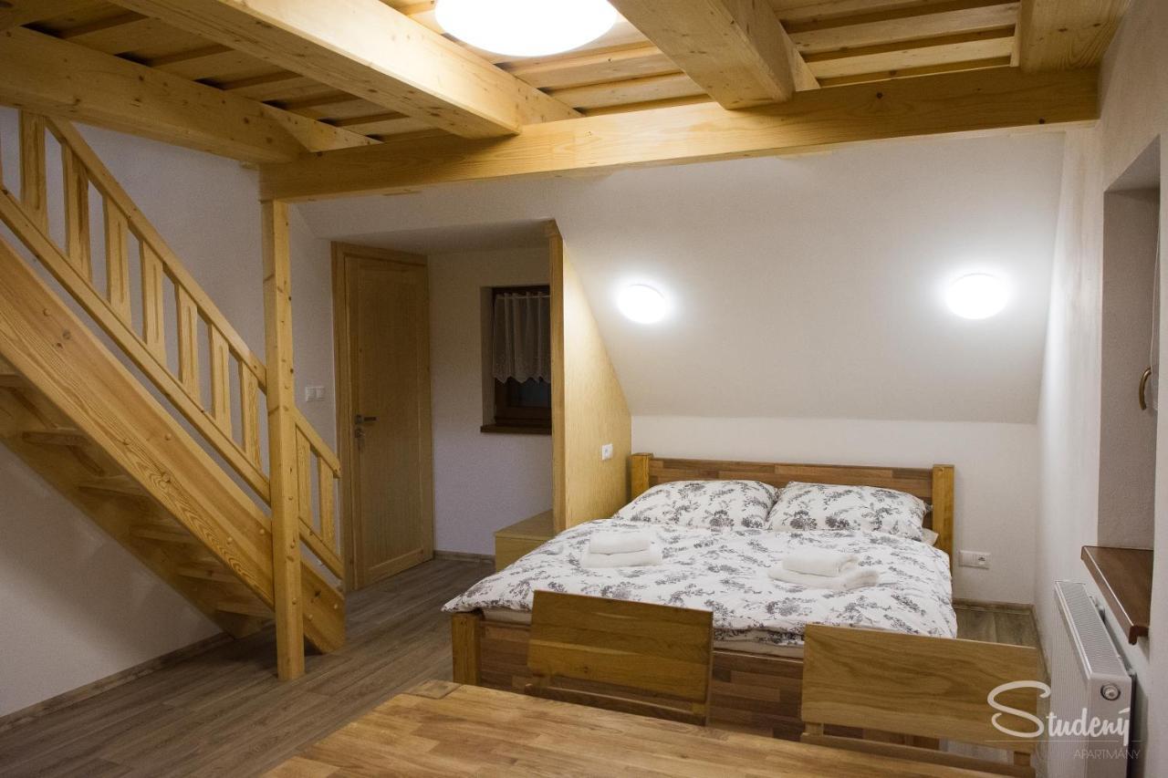 Apartmany Studeny Kunratice  Εξωτερικό φωτογραφία