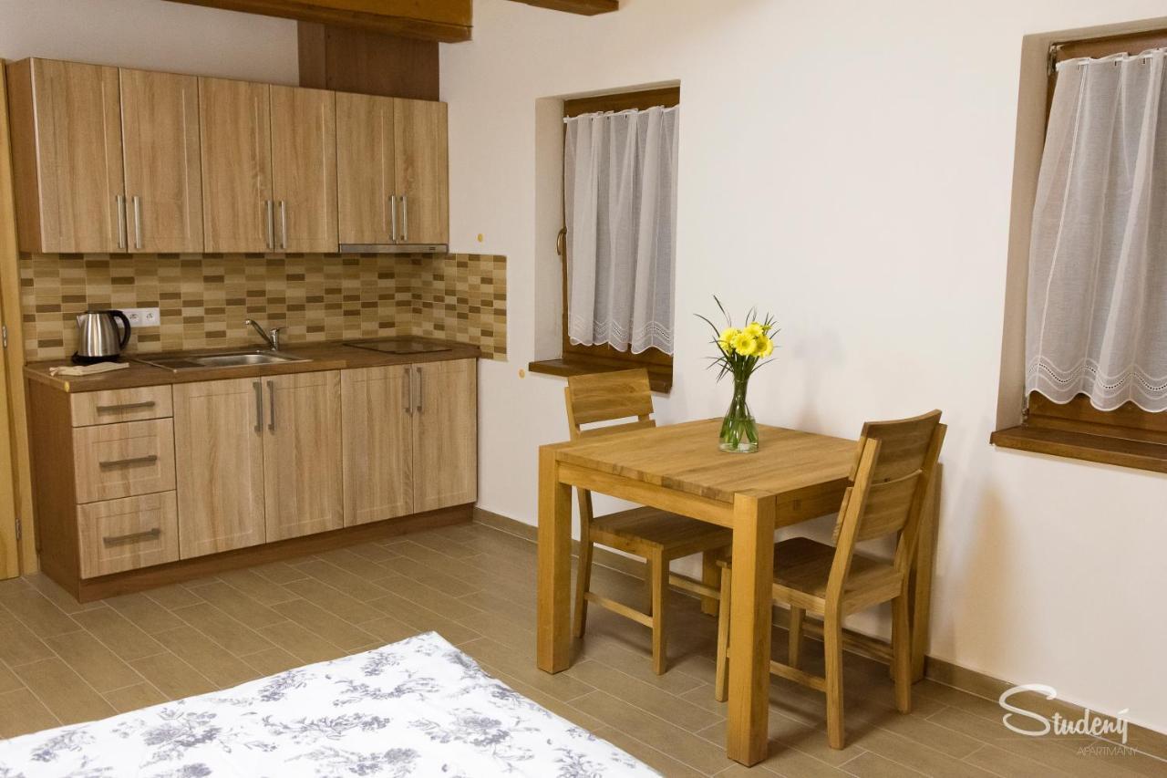 Apartmany Studeny Kunratice  Εξωτερικό φωτογραφία